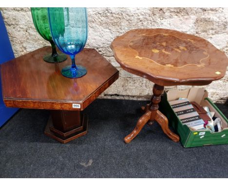 2 LAMP TABLES