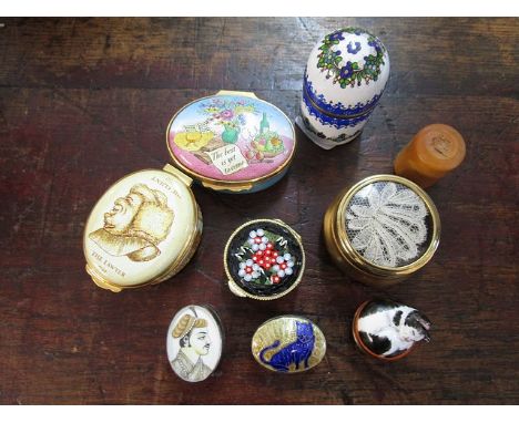 A collection of Crummles, Halcyon Days enamel boxes and a silver enamel box (9)