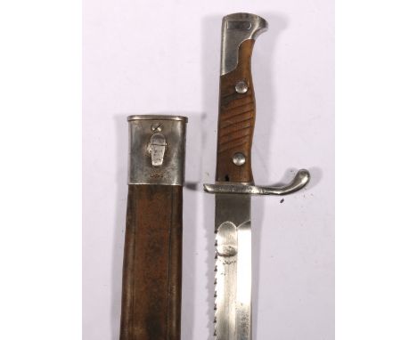 German pioneers bayonet Seitengewehr 98/05 pattern having sawback blade, the ricasso stamped ERFURT below crown, scroll quill