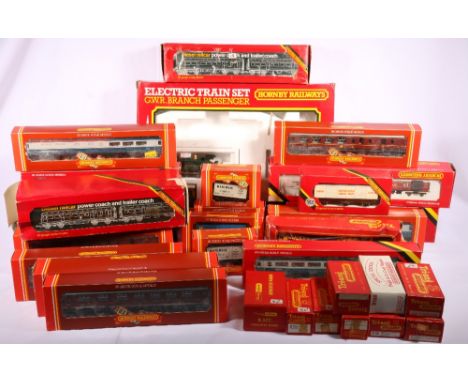 Hornby Railways OO gauge model railways including GWR branch passenger set R788 incomplete, 13 carriages and 13 items of roll