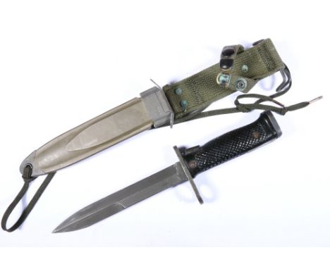 USA M6 knife bayonet, the guard stamped USM6 Milpar Col with hobnail grip complete with M8 scabbard, blade length 17cm