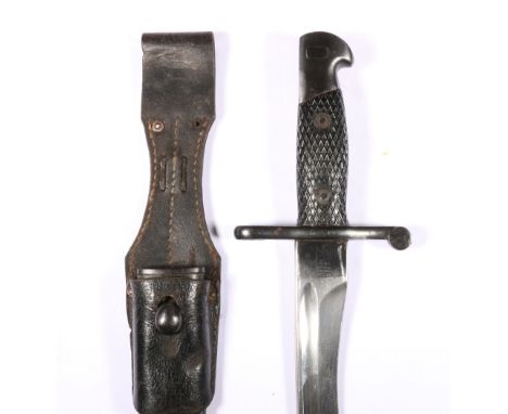 20th century European knife bayonet, having fullered blade with ricasso marked with crowned conjoined FTN monogram, straight 