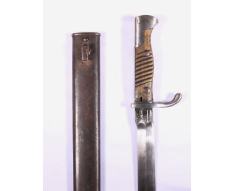 German pioneers bayonet Seitengewehr 98/05 pattern having filed sawback blade, the ricasso stamped WAFFENFABRIK MAUSER A C, t