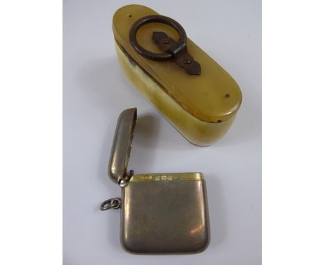 A Gentleman's Antique Horn Snuff Box, together with a silver vesta, Birmingham hallmark, mm DGC, approx 25.3 gms.        .