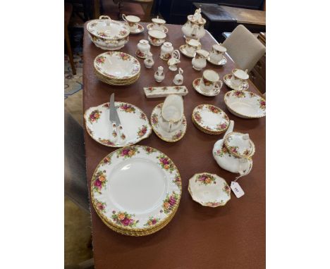 A Royal Albert Old Country Roses Pattern Dinner and Tea Service (50 pieces)