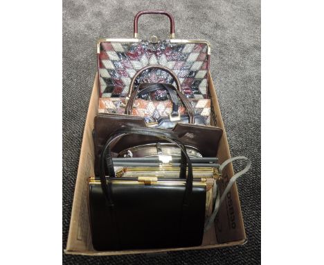 A collection of vintage handbags, including Jane Shilton, some snake skin and leather amongst them.
Good condition, some dama