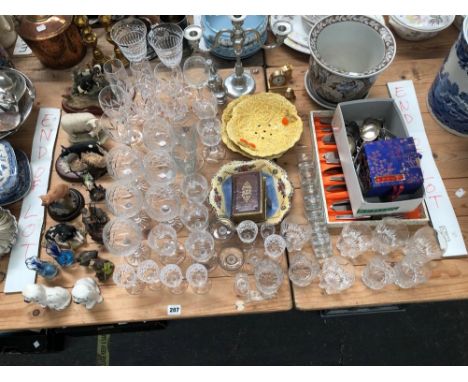 VARIOUS FARM ANIMAL FIGURES BY BORDER FINE ARTS, COUNTRY ARTISTS, TOGETHER WITH A COLLECTION DRINKING GLASSES TO INCLUDE A PA
