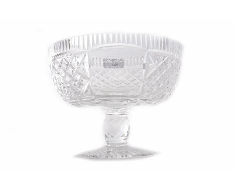 FOOTBALL INTEREST: MAN OF THE MATCH CRYSTAL TROPHY BOWLthe diamond cut crystal with presentation inscription reading 'Man of 