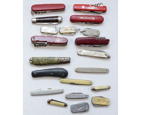 A collection of mid 20th century and later pocket/penknives,  to include Swiss Army style examples. 