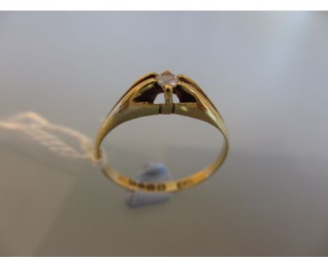 Small 18ct gold solitaire diamond ring