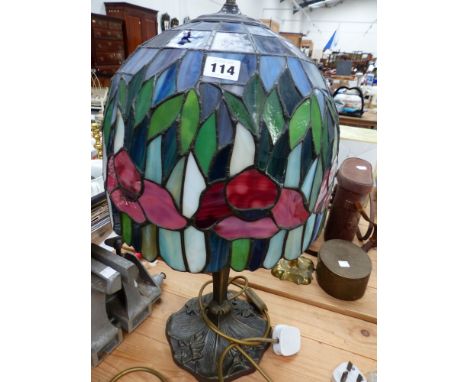 ART NOUVEAU STYLE TABLE LAMP.