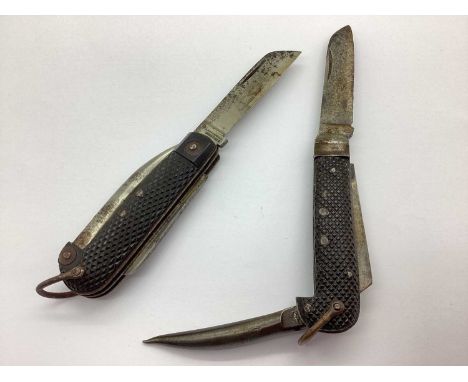 WWII British Army Jack Knife, with tin opener, manufacturer Wostenholm, Sheffield, Year 1944, manufacturer Rodgers &amp; Co, 
