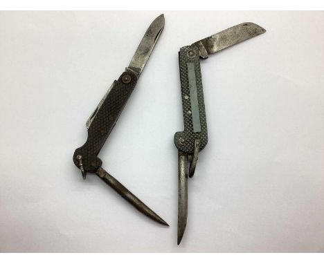 WWII British Army Jack Knife, with marlin spike manufacturer unclear, WWII British Army jack knife, with marlin spike and tin