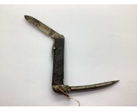 WWI British Army United States Manufactured Jack Knife, with marlin spike and tin opener, manufacturer Comillius Cutlery Co, 