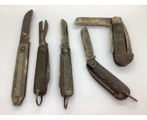 WWII British Army Variety of Jack Knives, some rust (5).