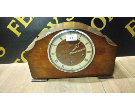SMITHS ENFIELD CLOCK WITH KEY & PENDULUM