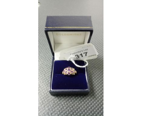 9CT GOLD & AMETHYST RING