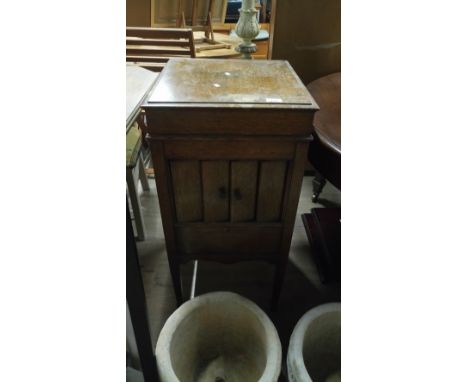 VINTAGE COLUMBIA GRAMOPHONE Needs attention