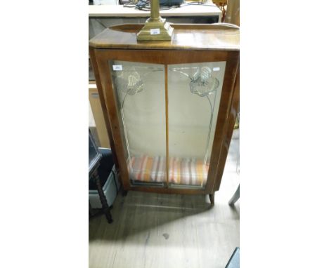 SMALL VINTAGE CHINA CABINET