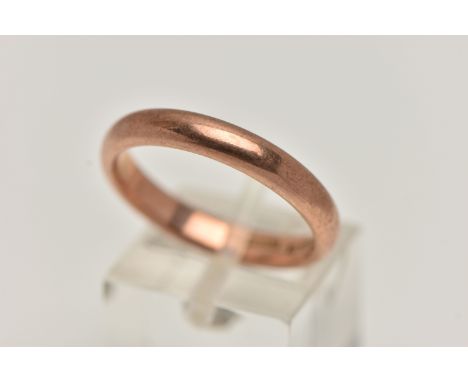 A 9CT ROSE GOLD BAND RING, polished band, hallmarked 9ct Birmingham, approximate band width 3.7mm, ring size R 1/2, approxima