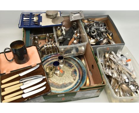 A BOX OF ASSORTED WHITE METAL WARE, to include a silver lipstick case, engine turned pattern, hallmarked 'Dyas Beverley Hampt