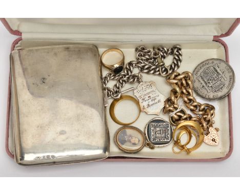 A SMALL BOX OF ITEMS, to include a silver Aide Memoire, hallmarked 'William Neale' Birmingham 1910, tan interior with cellulo