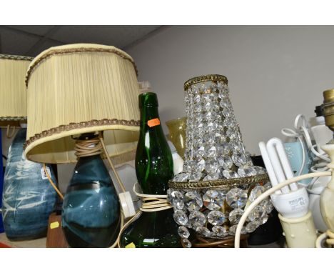 A QUANTITY OF TABLE LAMPS AND SHADES, comprising two mid-century Tremaen Pottery - Newlyn Cornwall lamp bases, one in shades 