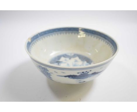 Chinese export porcelain bowl with blue and white designs, 15cm diameter (rim chip)