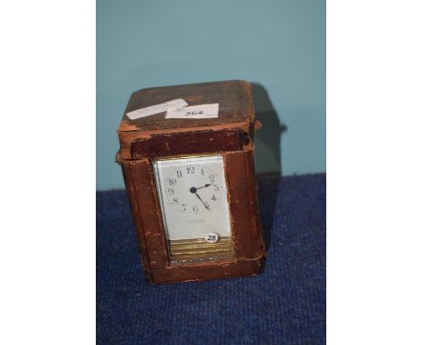 Brass carriage clock in original case (Note: only one clock in this lot)
