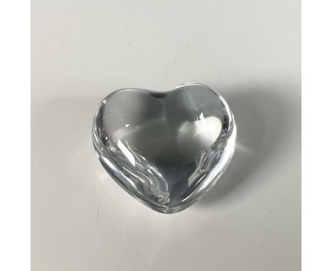 Clear crystal heart shaped figure with a beautifully smooth finish. Baccarat backstamp on the bottom. This item includes orig