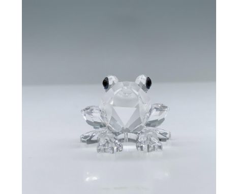 Part of the In The Secret Garden series. Lead crystal frog in a seated position with exquisite green crystal eyes. Swarovski 