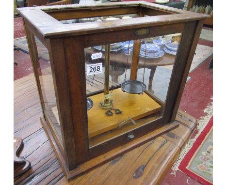 Cased scientific scales