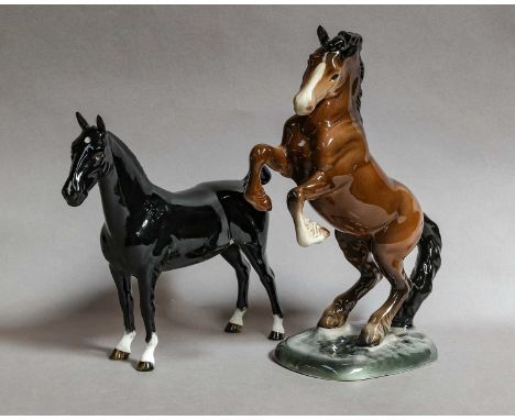 comprising: Welsh Cob (Rearing), First Version, model No. 1014, brown gloss and a Hackney, model No. 1361, black gloss (2)