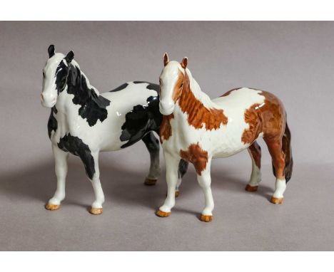 both (first version), model No. 1373, skewbald gloss and piebald gloss (2)Both with fine crazing, but overall good condition,