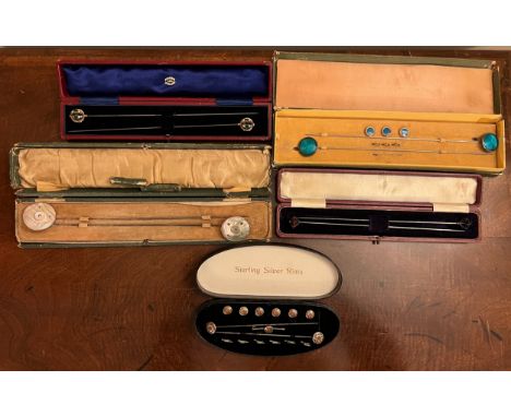 Boxed hatpins and buttons to include mother of pearl etc. 