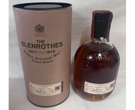 GLENROTHES 1987 Single Malt Scotch Whisky, Bottled 1999. 700ml, 43% volume, in tube.Condition report: The bottle is in good c