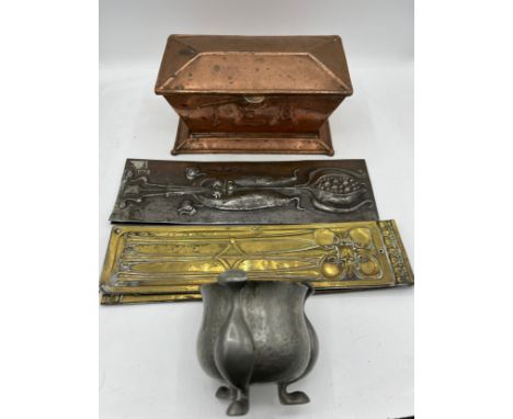 Art Nouveau copper tea caddy by James Cartland &amp; sons of Birmingham circa 1910, 21cm w x 11.5cm d x 10cm h, two pairs of 