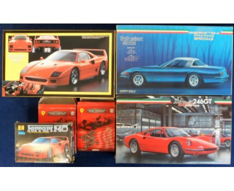 Fujimi Kyosho and Century Model Kits, 6 kits comprising Fujimi Ferrari F40, Fujimi Ferrari Daytona, Fujimi Dino, Century Ferr
