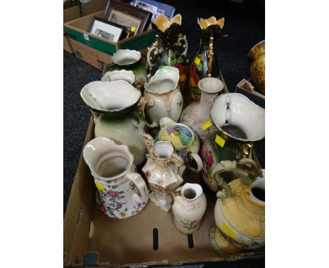 Parcel of various vintage Staffordshire vases, jugs & ewers