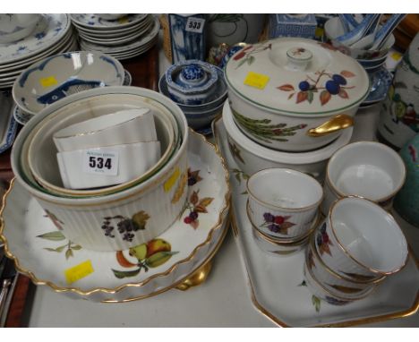 Parcel of Royal Worcester 'Evesham Gold' cookware