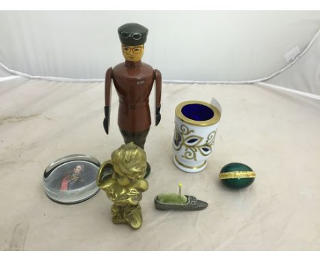 Odds to inc a Nelson paperweight, shoe pin cushion and a Nouveau paperweight in the form of a maiden's head, signed 'Scott'