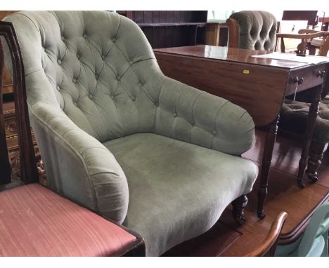 Victorian button back side chair om turned legs with castors, 87cm in height