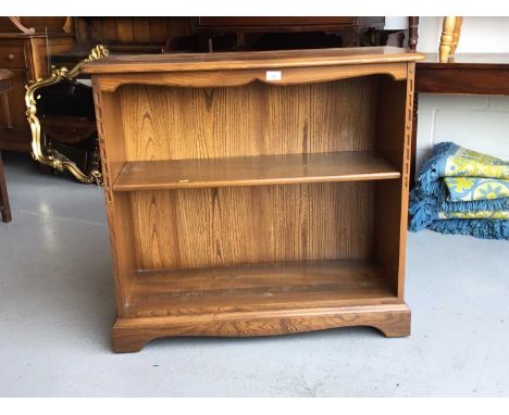 Ercol 'Golden Dawn' bookcase with single adjustable shelf, 93cm in length, 83cm in height, 37cm in depth