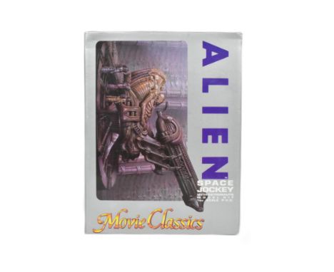 Alien - a vintage 1990s part made Halcyon Movie Classics&nbsp; Alien 1/60 scale Space Jockey model. Lacking instructions. Box