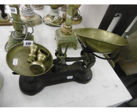 A PAIR OF SCALES