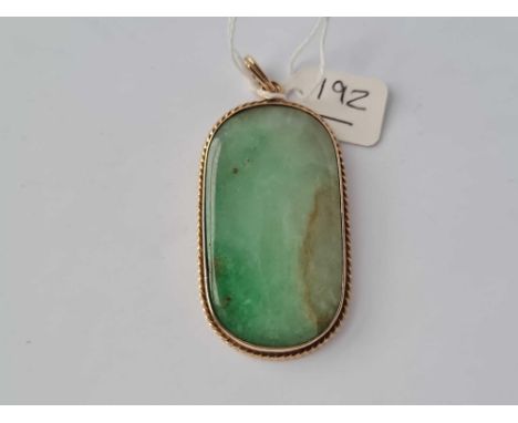 A jade panel pedant 9ct - 20.4 gms 