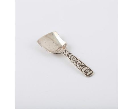 Iona Scottish silver Celtic design caddy spoon by Highland Home Industries, Edinburgh 1943