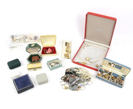 Quantity of costume jewellery items inc. Christian Dior earrings and a selection of jewellery boxes