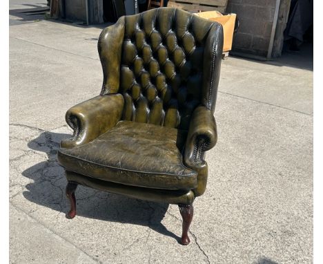 Vintage green leather buttoned back chesterfield fire side chair 
