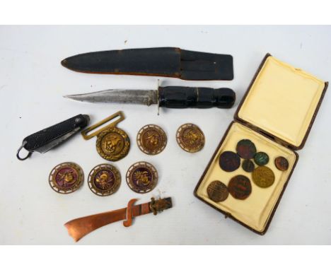 Lot to include two knives, Coldstream Guards trench art letter opener, copper and similar coins and other. [W]
Note: This lot
